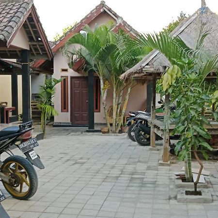 Defa Homestay Kuta  Экстерьер фото