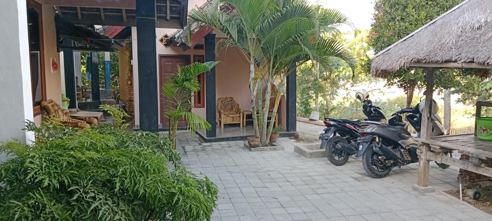 Defa Homestay Kuta  Экстерьер фото