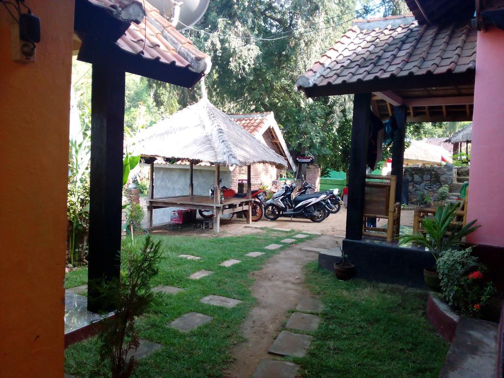 Defa Homestay Kuta  Экстерьер фото